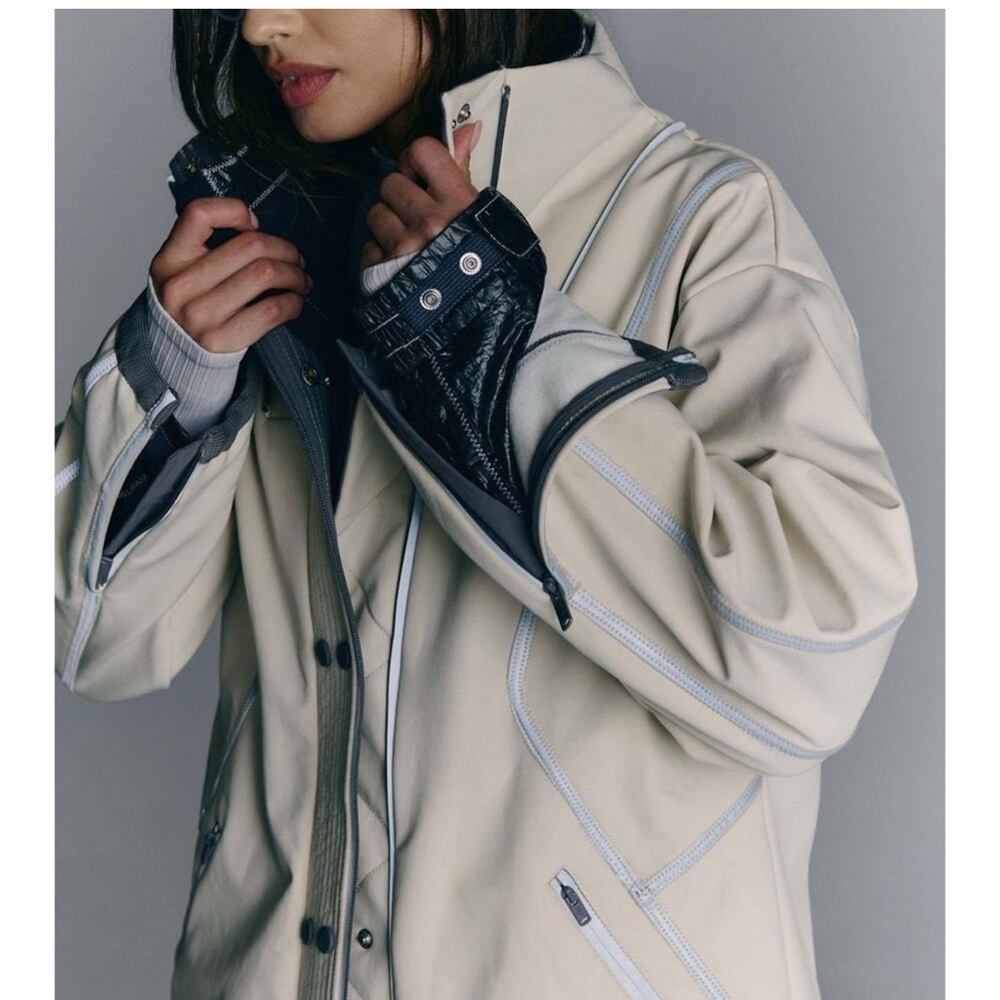 NWT Free people Movement Moon Magic Reflective Rain Parka Jacket - Picture 3 of 10